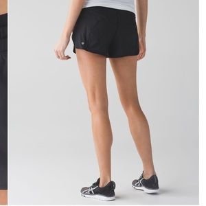 🍋 lululemon Tracker Short